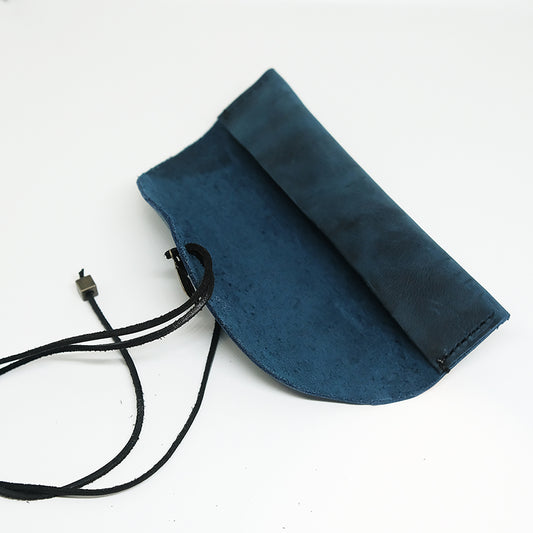 Handmade Leather Dice Bag Metal Dragon Suitable For 1 Sets Of Dice / Vintage Dark Blue Dice Bag / Pancil Case. Game accessories for table-top game, board game and rpg. Gift for game lover