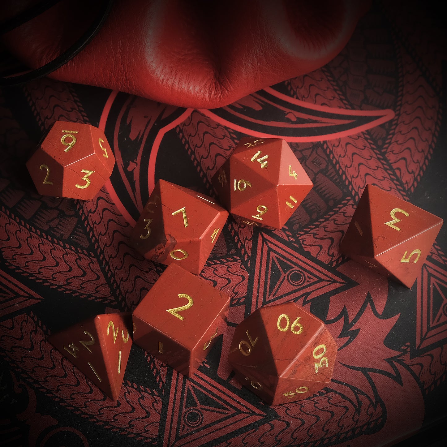 Set di dadi in pietra preziosa naturale di sangue sanguigno di 7 D6 con logo