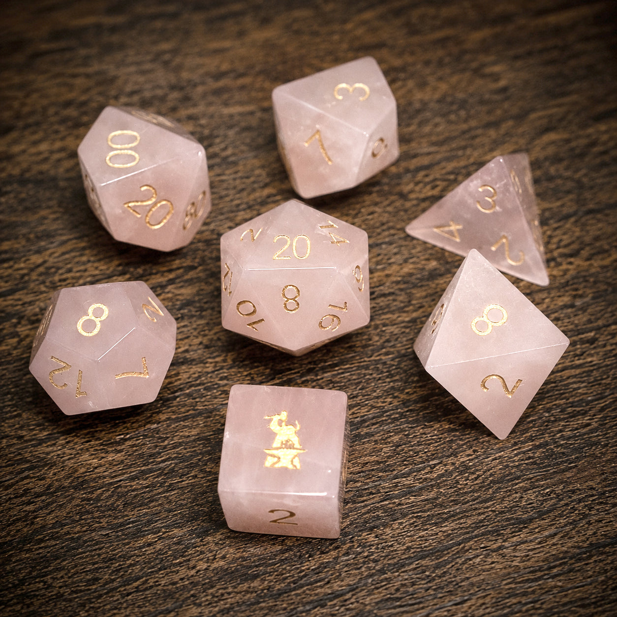Set di dadi in pietra preziosa di quarzo rosa naturale_Logo