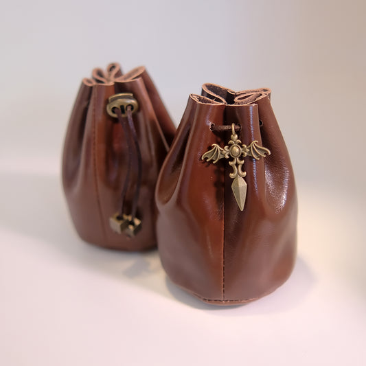 Leather Dice Bag Brown Suitable For 5-6 Sets Of Dice. Copper accessories are optional. Game accessories for table-top game, board game and rpg. Gift for game lover